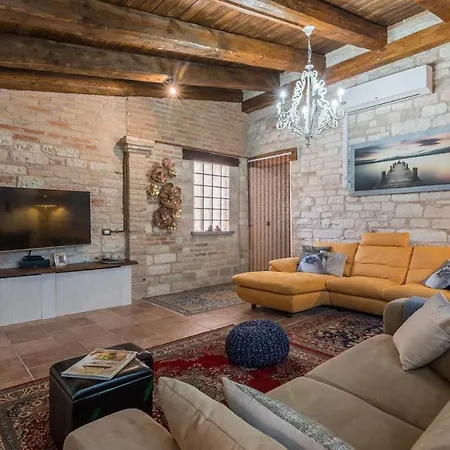 Villa Doriana 6 *